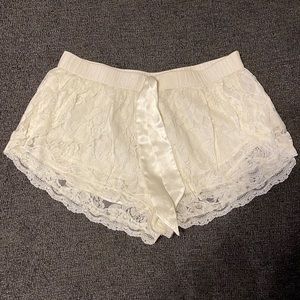 Aerie lace shorts